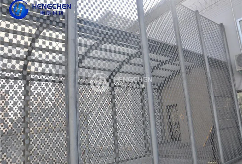 Anti-drone net maintenance access