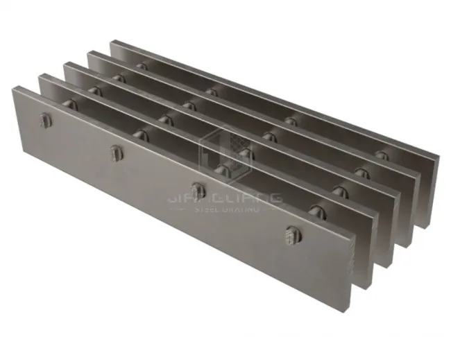 Stainless steel grating